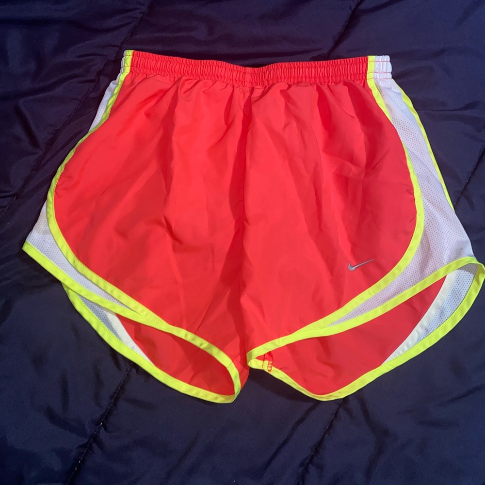 Nike tempo shorts, S, neon dark corral